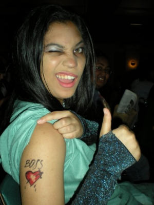 Starving artist. Yay! Nicol3 giving the thumbs up